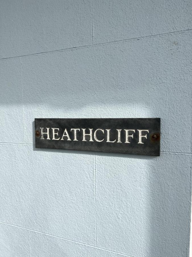 Heathcliff - 5 Bedroom House In Town Centre Tenby Bagian luar foto